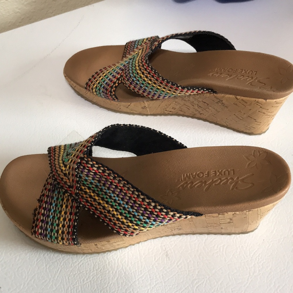 Skechers Luxe Foam Women's Multicolor Wedge Sandals. Excellent Condition. Size 9 - Picture 5 of 9